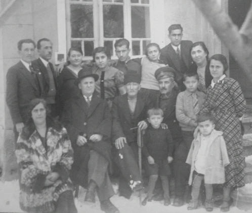 A family portrait in 1934 (age 3)