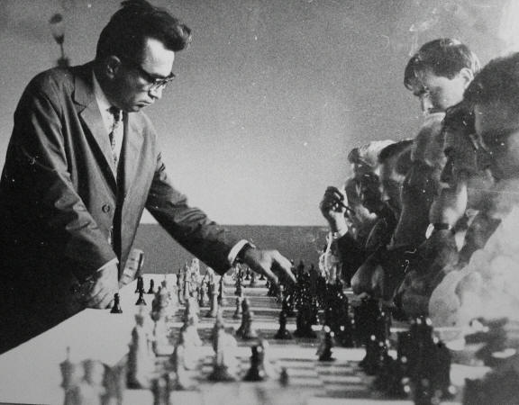 Minev Simul in 1966
